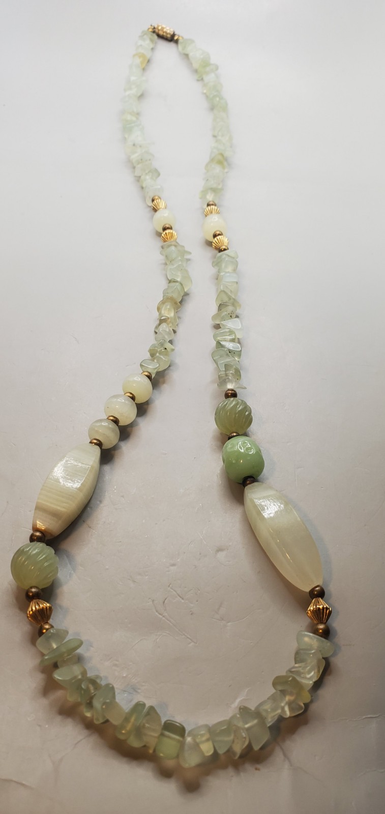 Vintage Estate Jadeite & Quartz TESTED Gemstone 28″ Necklace With Barrel Clasp