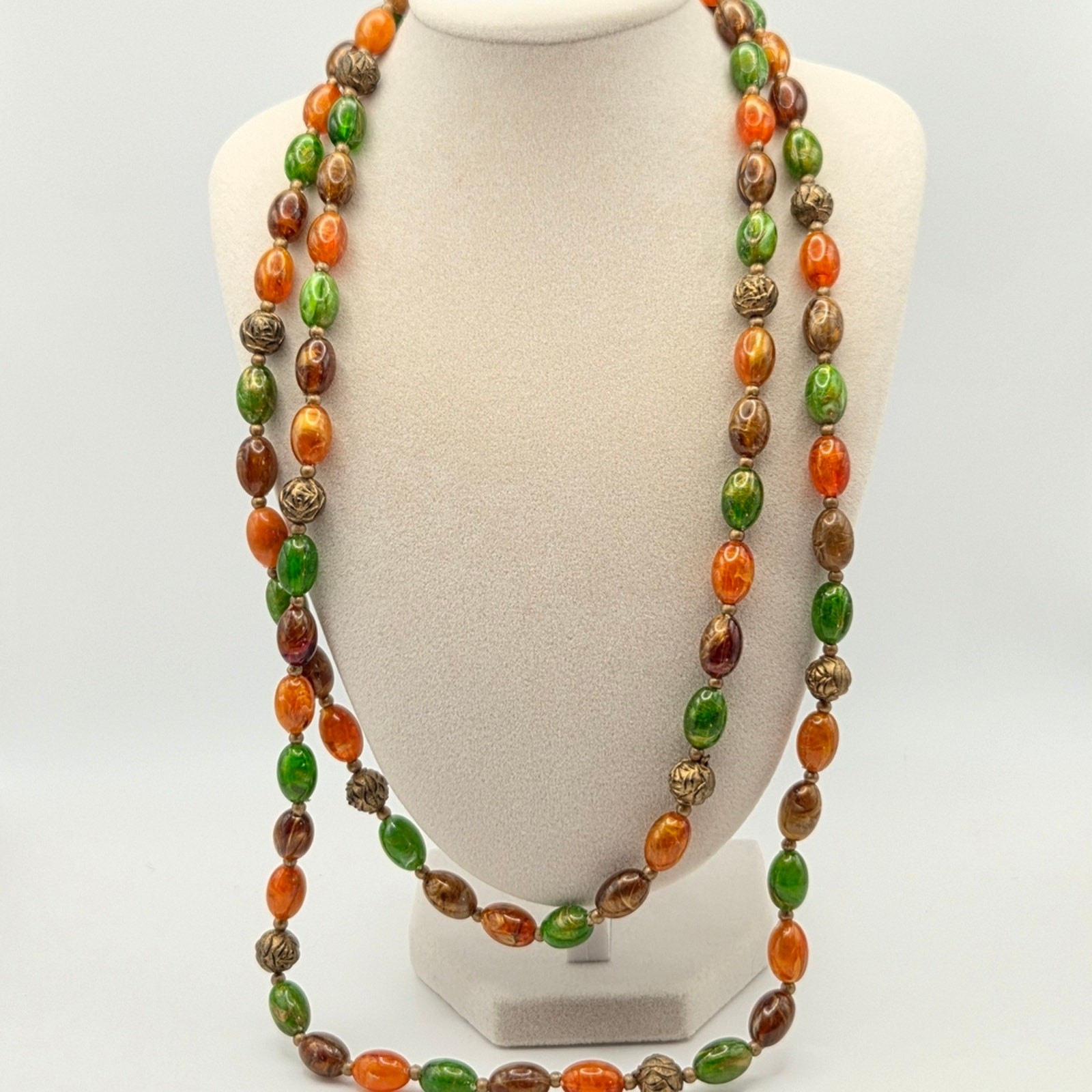 Vintage Hong Kong Multi-Color Plastic Bead Necklace – Retro Swirl Mod Style