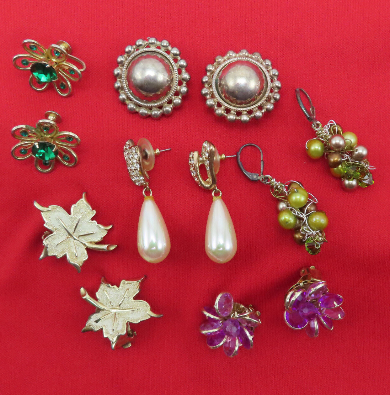 6 Pair Earrings Vintage Signed Purple Green Rhinestone White Leaf Pearl Lot 84c