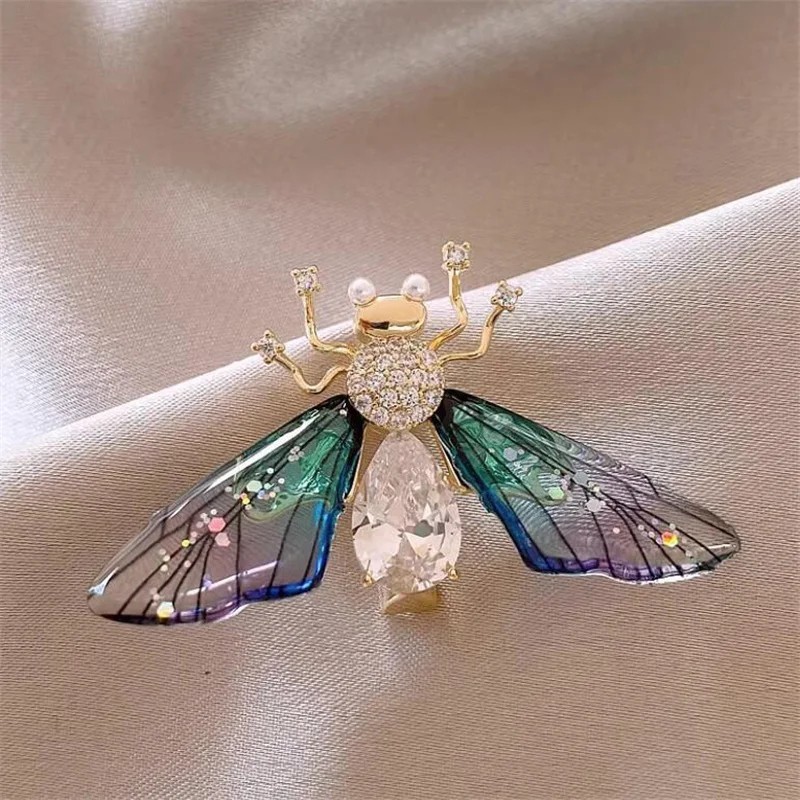 Sparkling Magpie Bird Brooch Pin-Rhinestone Crystal Jewelry for Women Dress/Coat