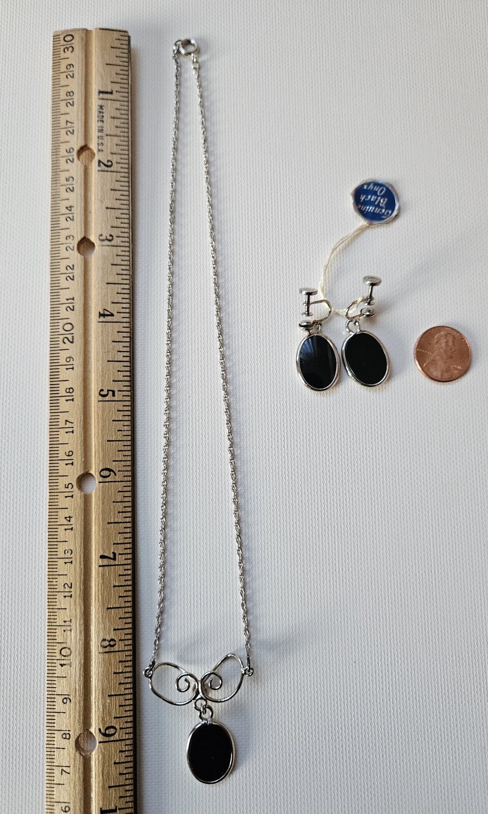 Vintage Black Onyx with Silver Tone Necklace & Screw-Hinge Clip-On Earrings Set