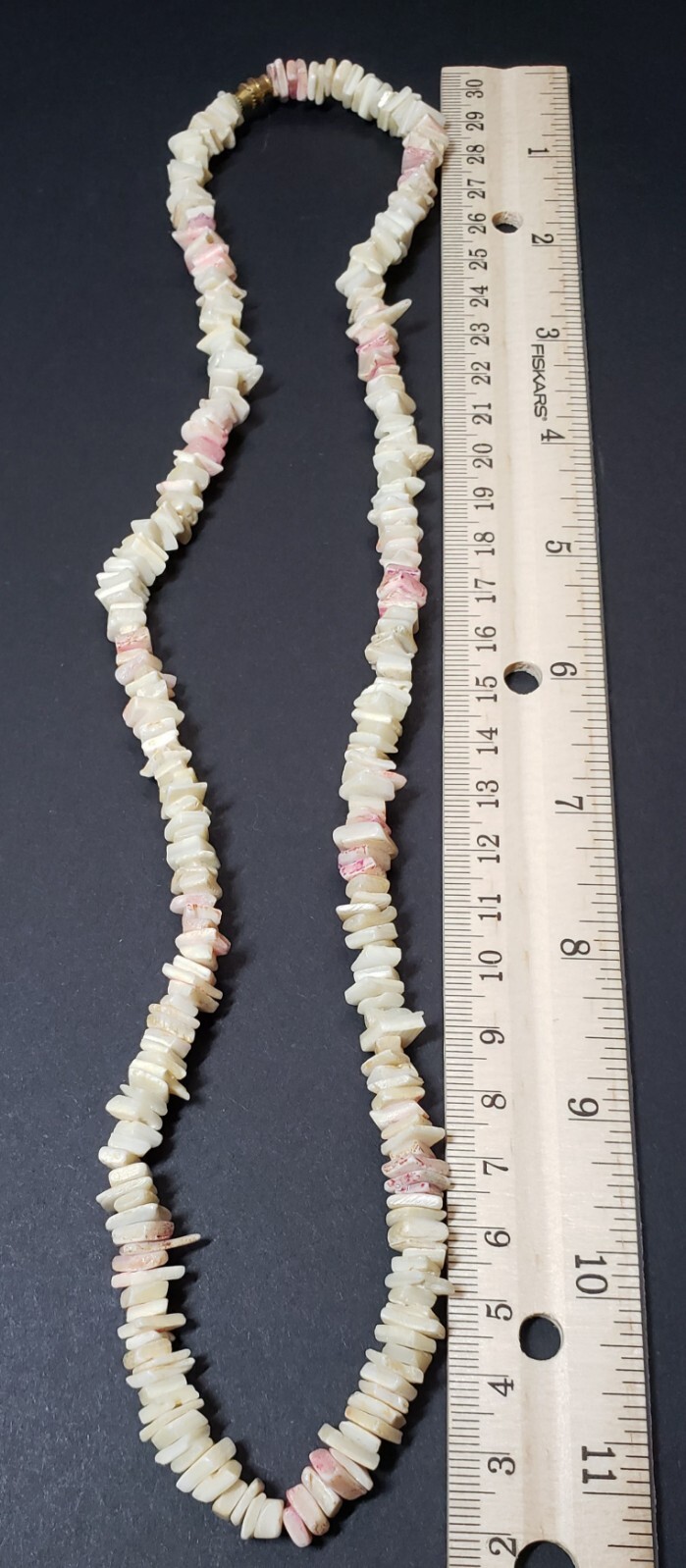 Shell Pieces Retro Necklace Cream & Pink Barrel Clasp Vintage 1970s 24 inches