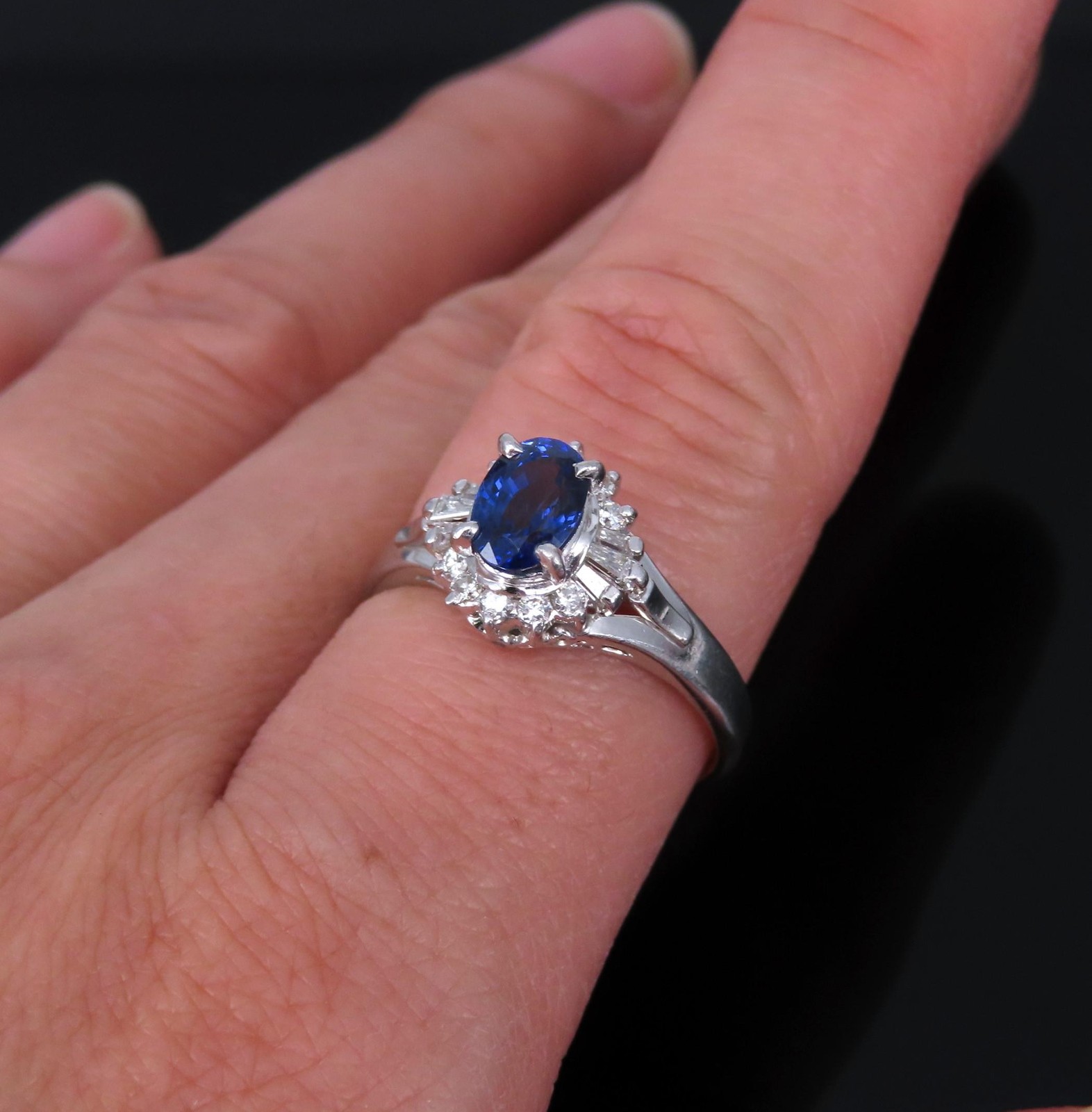 Vintage 0.96ct Blue Sapphire & 0.26ct Diamond Platinum Cocktail Ring Size 7