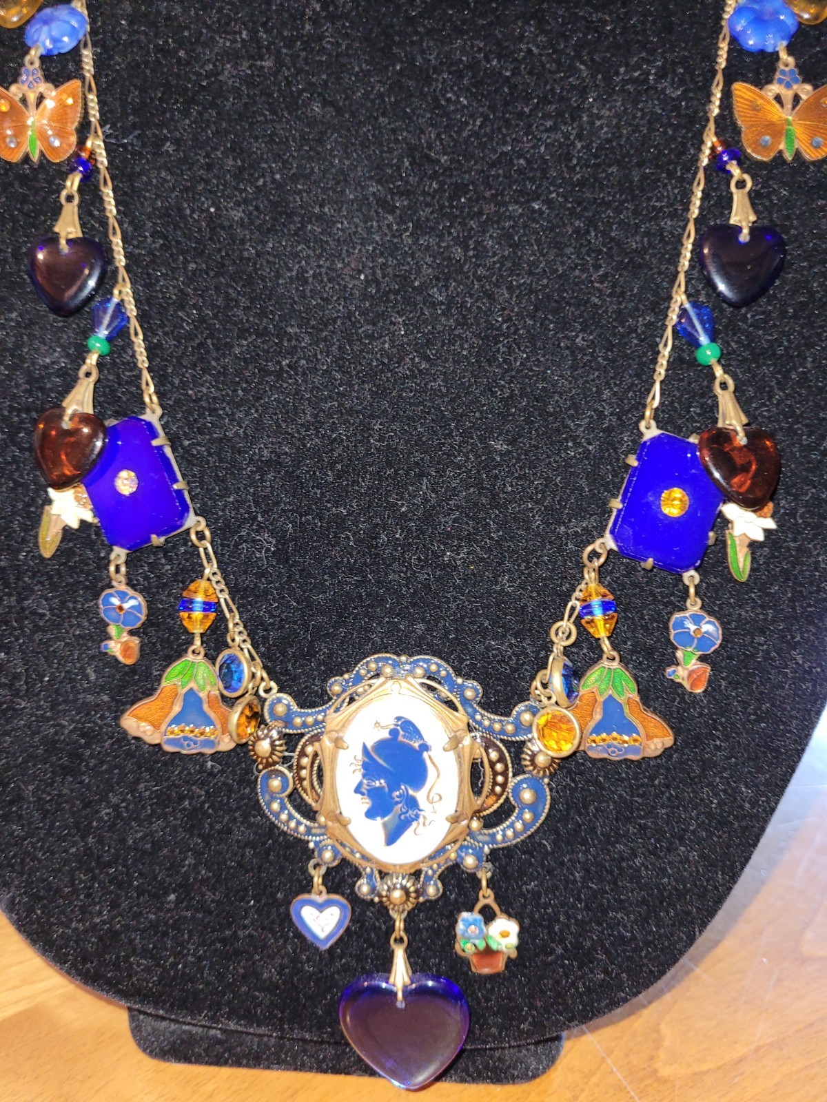 Vintage Glass Works Studio Glass Hearts Enamel Charm Necklace FABULOUS!!