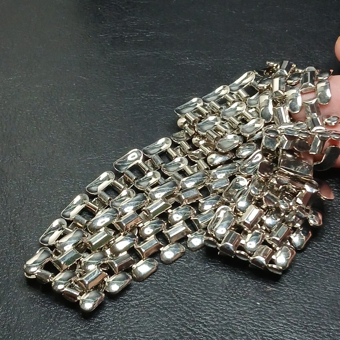 Vintage Popcorn Chain Necklace Silver Tone. 11-981