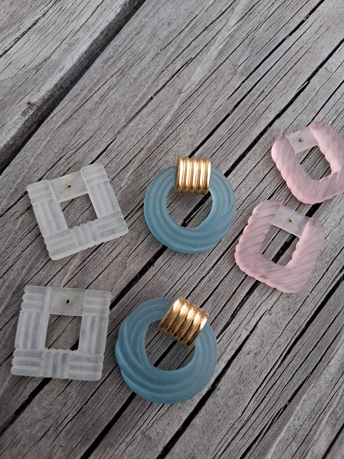 Vtg Avon Rainbow Ice Convertible Earrings In Original Box