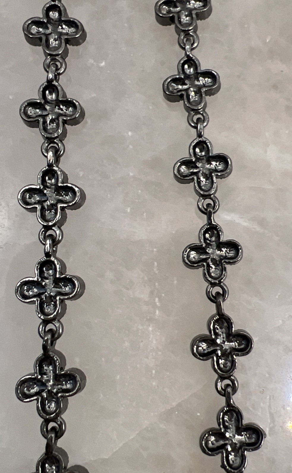 Vintage Avon 16″ Gunmetal Hematite Rhinestone Choker Necklace with 3″ Extender