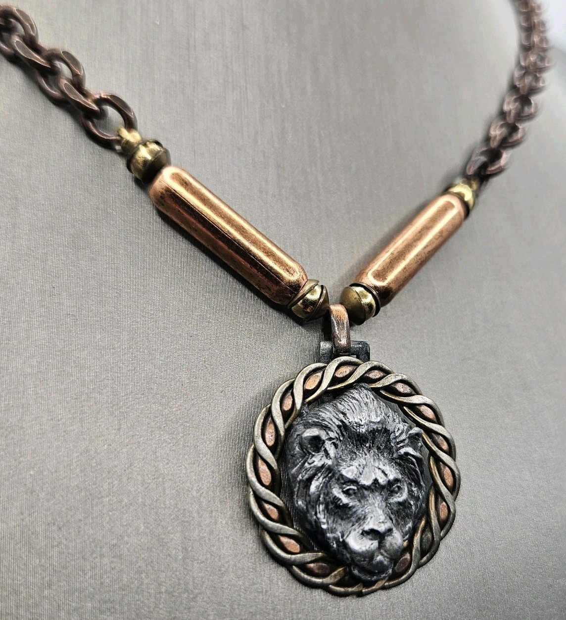 Vintage Lion Head Pendant Necklace Mixed Metal Pewter Copper Bronze Tone Chain