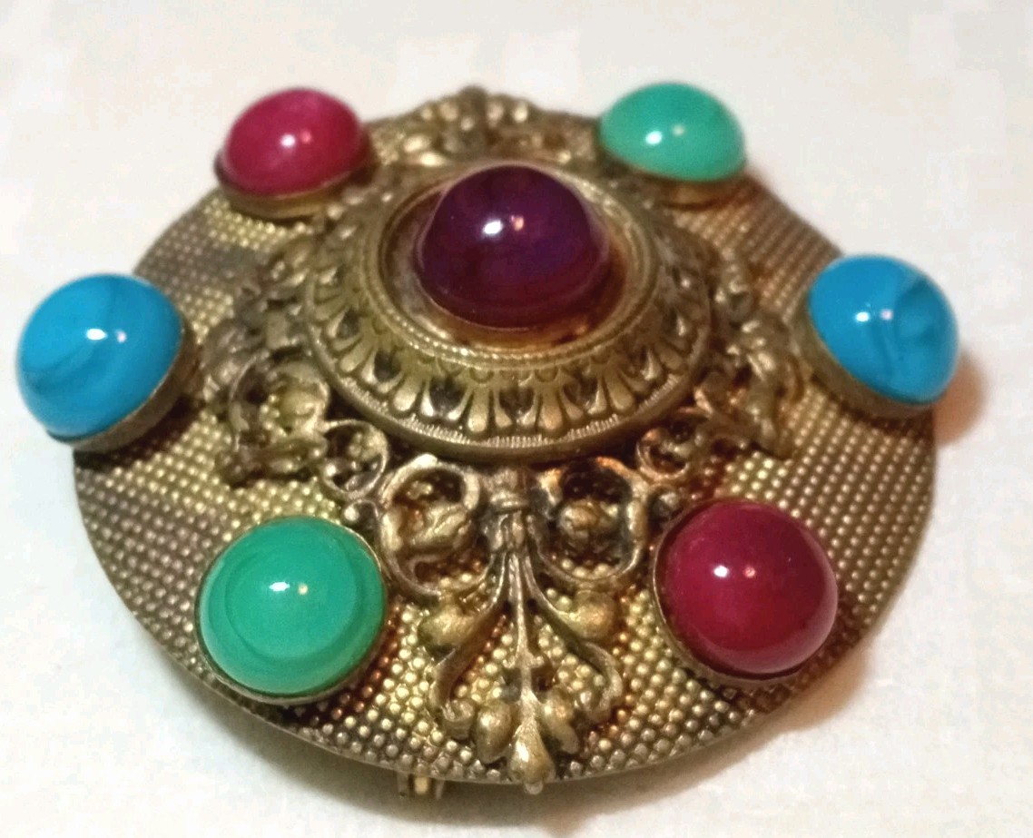 Antique French Medallion Brooch Gripoix Glass Trumpet Clasp