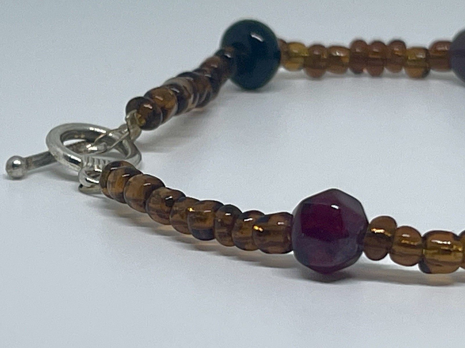 Vintage Earthy Boho Amber Beaded Bracelet Silver Tone Toggle Clasp Size 8”