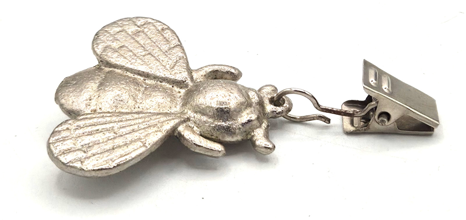 Vintage Tradewind Bay Pewter Bee 3D Tablecloth Weight Charm Brooch ⚡FREE SHIP⚡