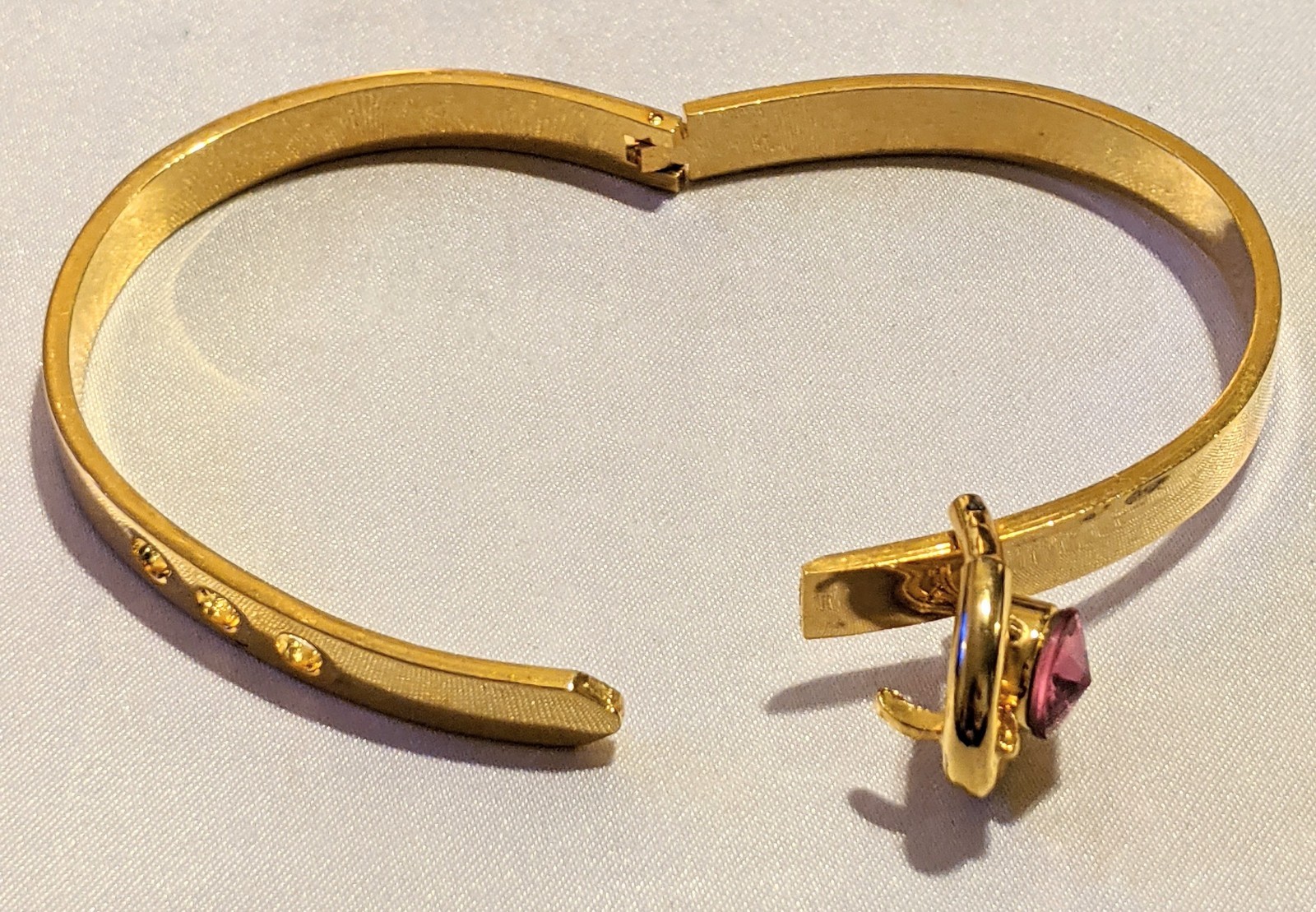 VTG 80s Hinged Bangle Bracelet Pink Crystal Buckle Adjustable Gold Tone Metal