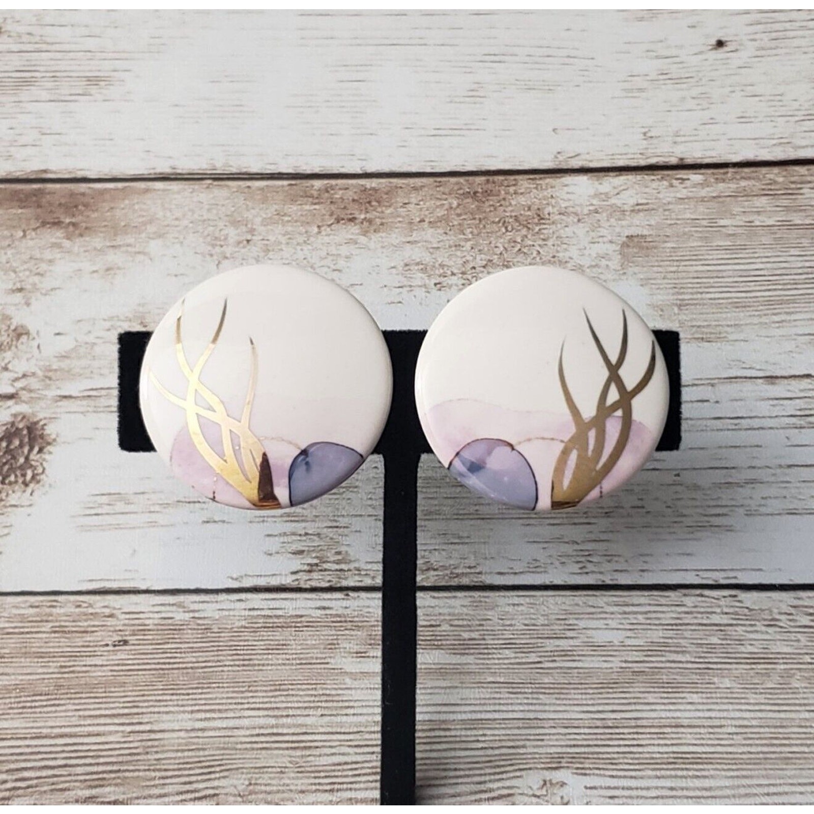 Vintage Clip On Earrings – Stunning Off White with Gold Tone & Pastel Design