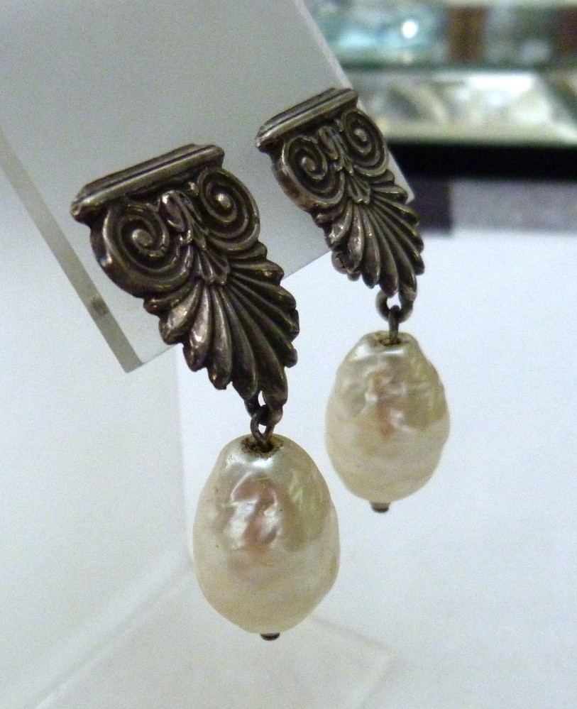 2″ VINTAGE STERLING SILVER ETRUSCAN LARGE FAUX BAROQUE PEARL DANGLE EARRINGS