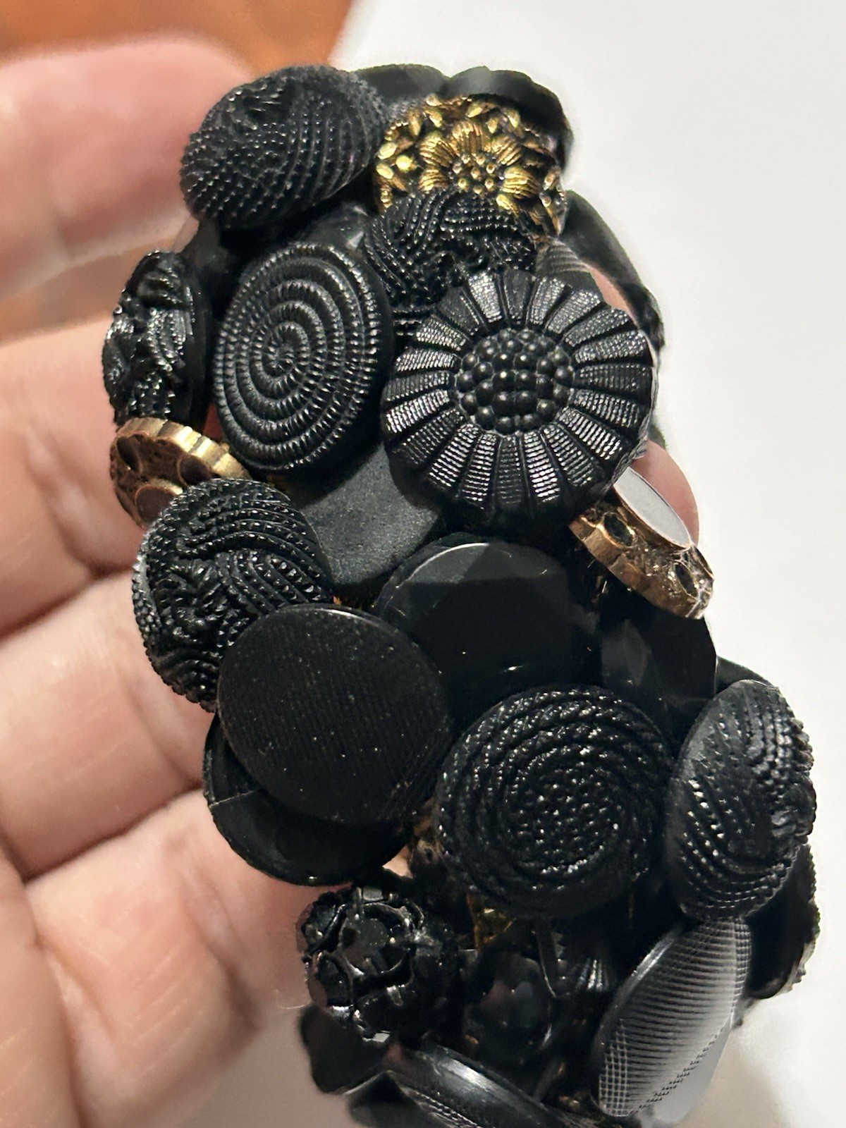 VTG 70s Mid-Century Buttons Treasure Bracelet Crochet Black/Gold Victorian Style