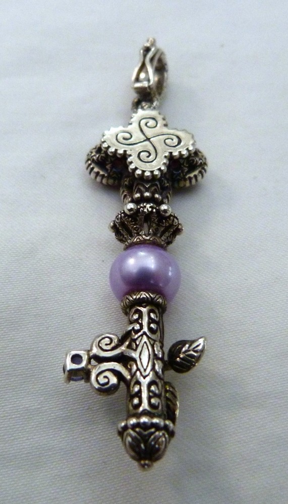 BARBARA BIXBY 18K GOLD STERLING SILVER GARNET IOLITE PEARL KEY ENHANCER PENDANT