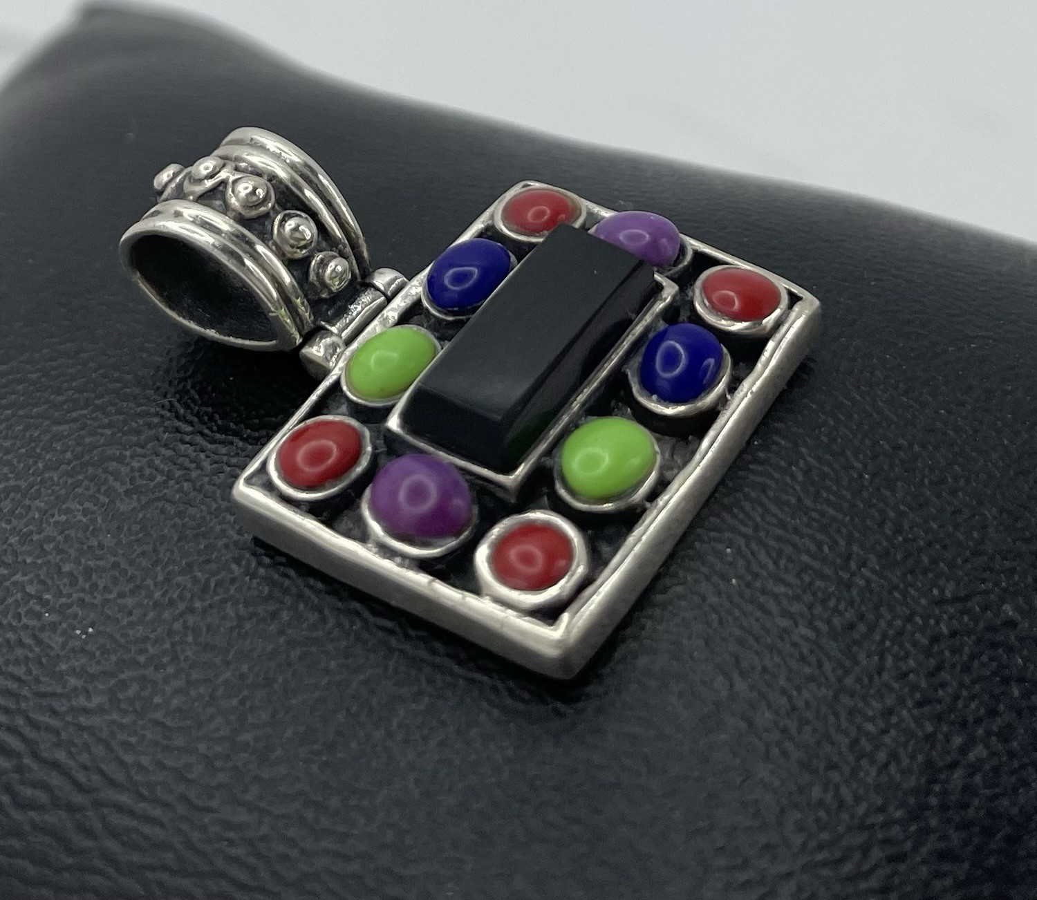 VTG Sterling Silver 925 SOUTHWESTERN Onyx Turquoise Lapis & Coral Pendant 4.93G