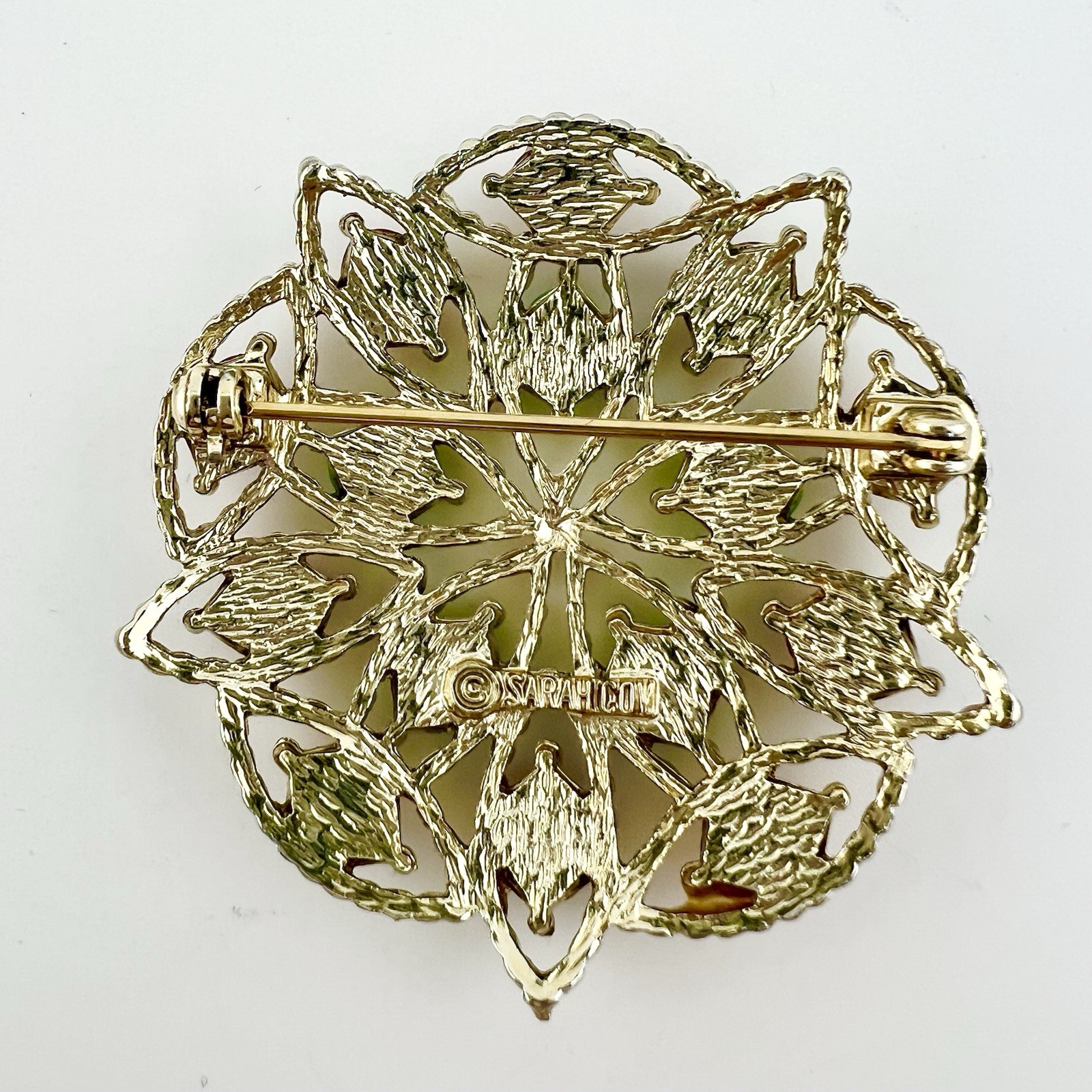 Vintage Sarah Coventry MCM Bracelet Brooch Set Gold Tone Green Red Signed