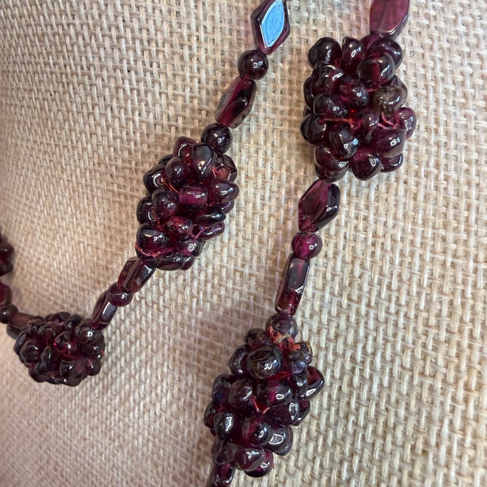 Vintage Garnet Grape Cluster Beaded Necklace 18″ Hang Continuous No Clasp