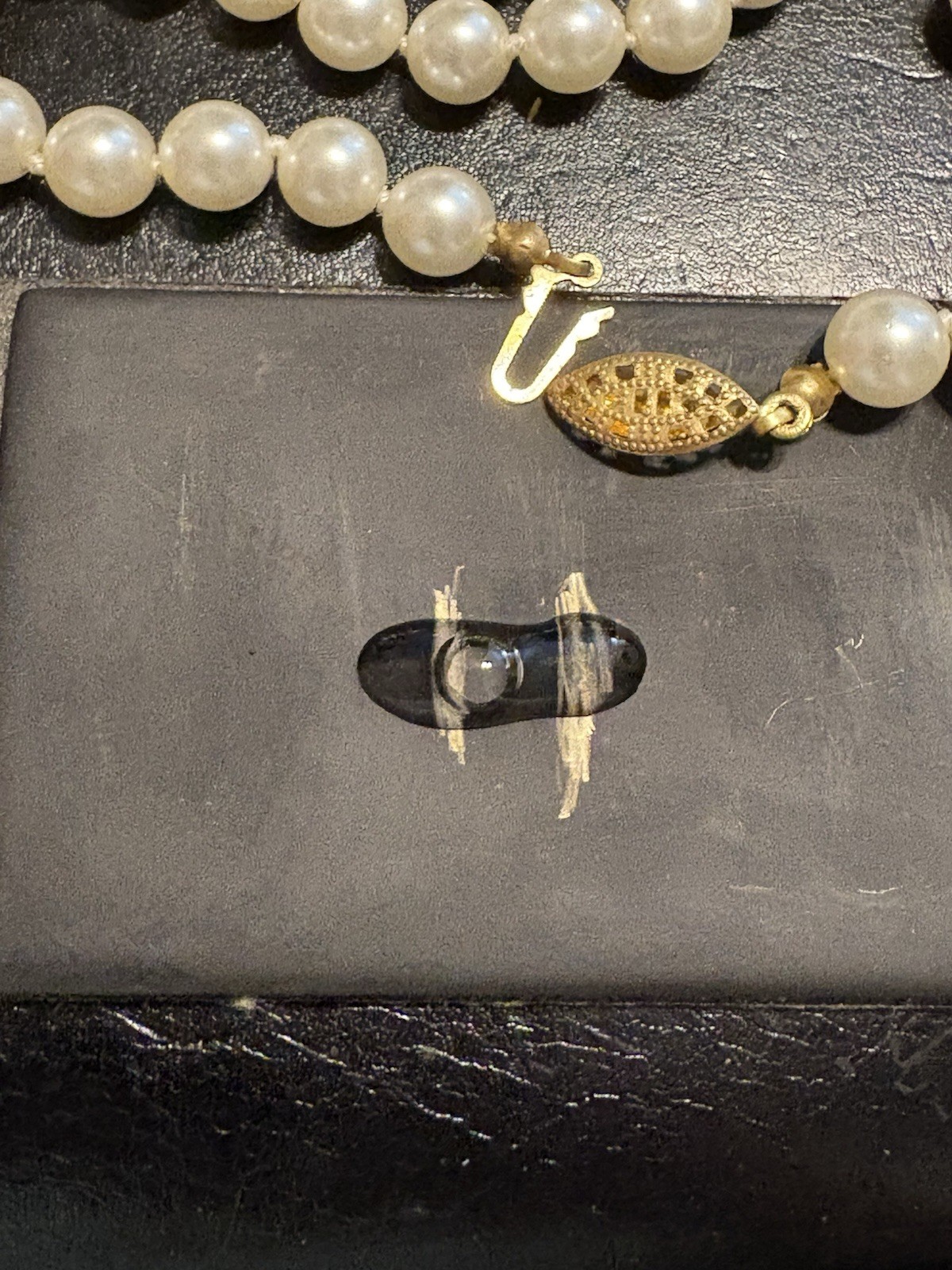 Vintage 24” Pearls 9mm Individually Knotted Unbranded Gold Plated Clasp 44g