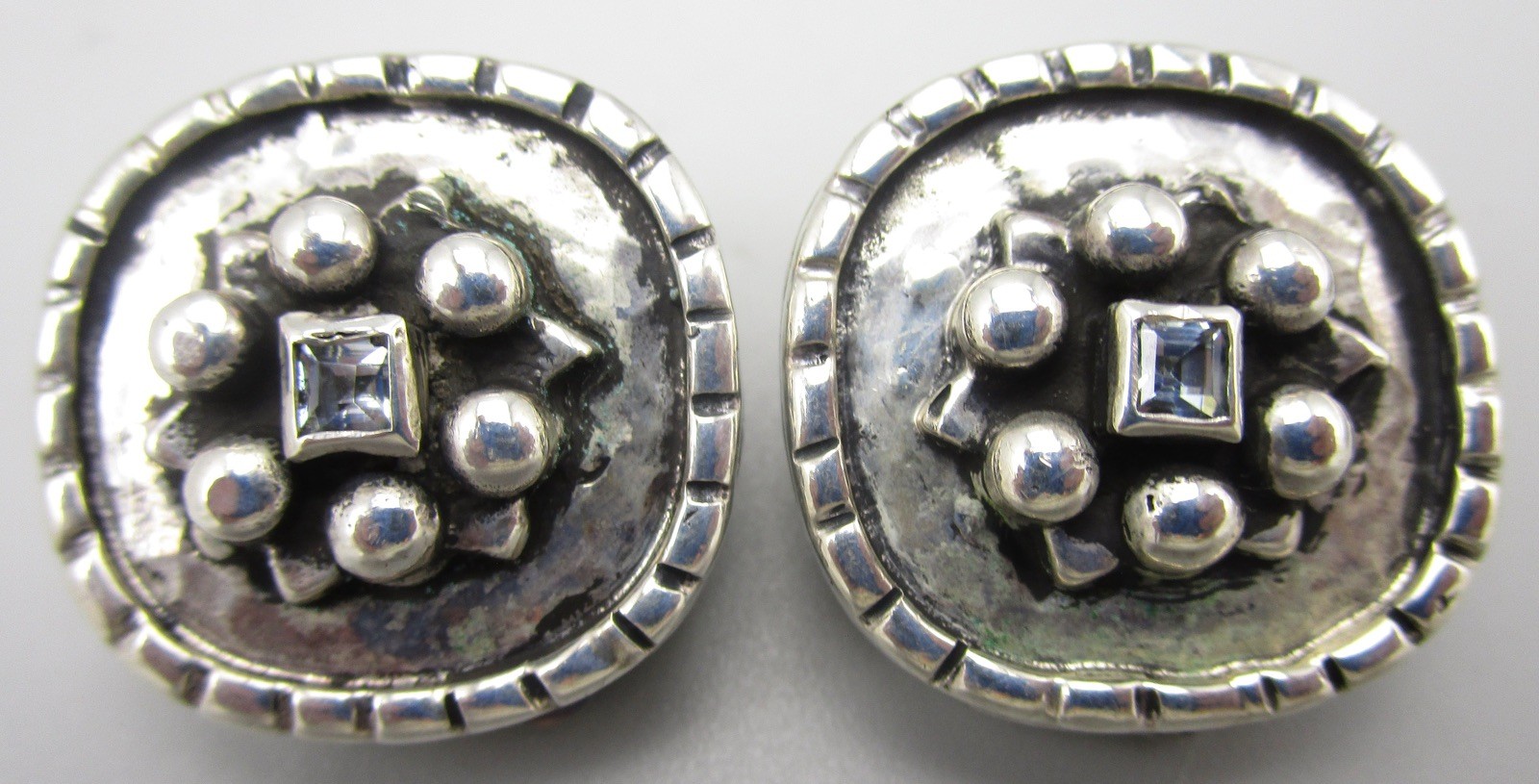 UNIQUE DIAN MALOUF STERLING SILVER BLUE TOPAZ CLIP ON EARRINGS 28G