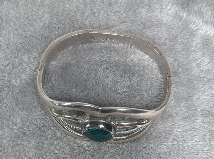 VTG Sterling Silver 925 Malachite Cabochon Hinged Bangle Bracelet Taxco MEX L108