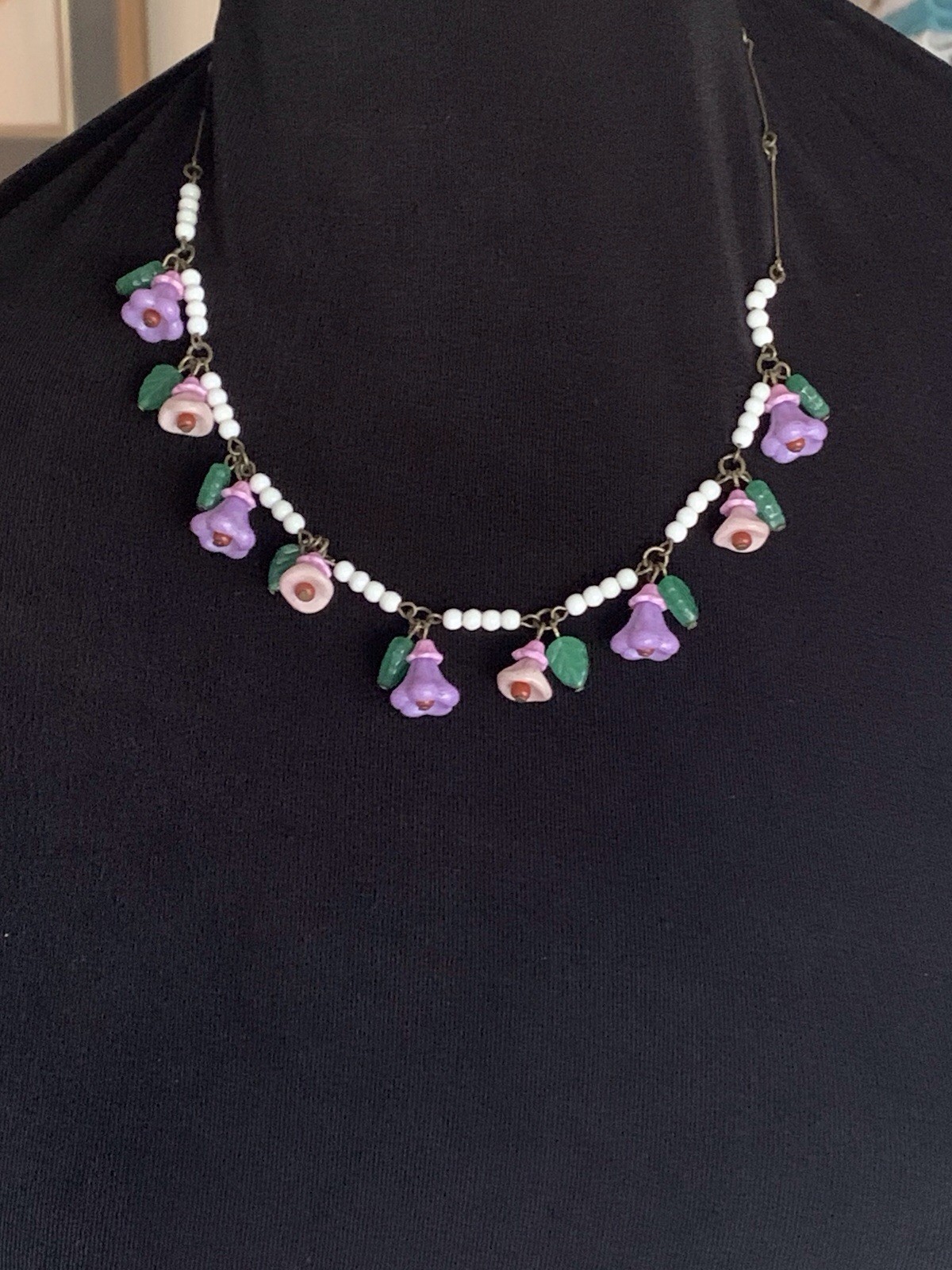 Vintage Czech Glass Flower Purple Pink And White Choker Necklace