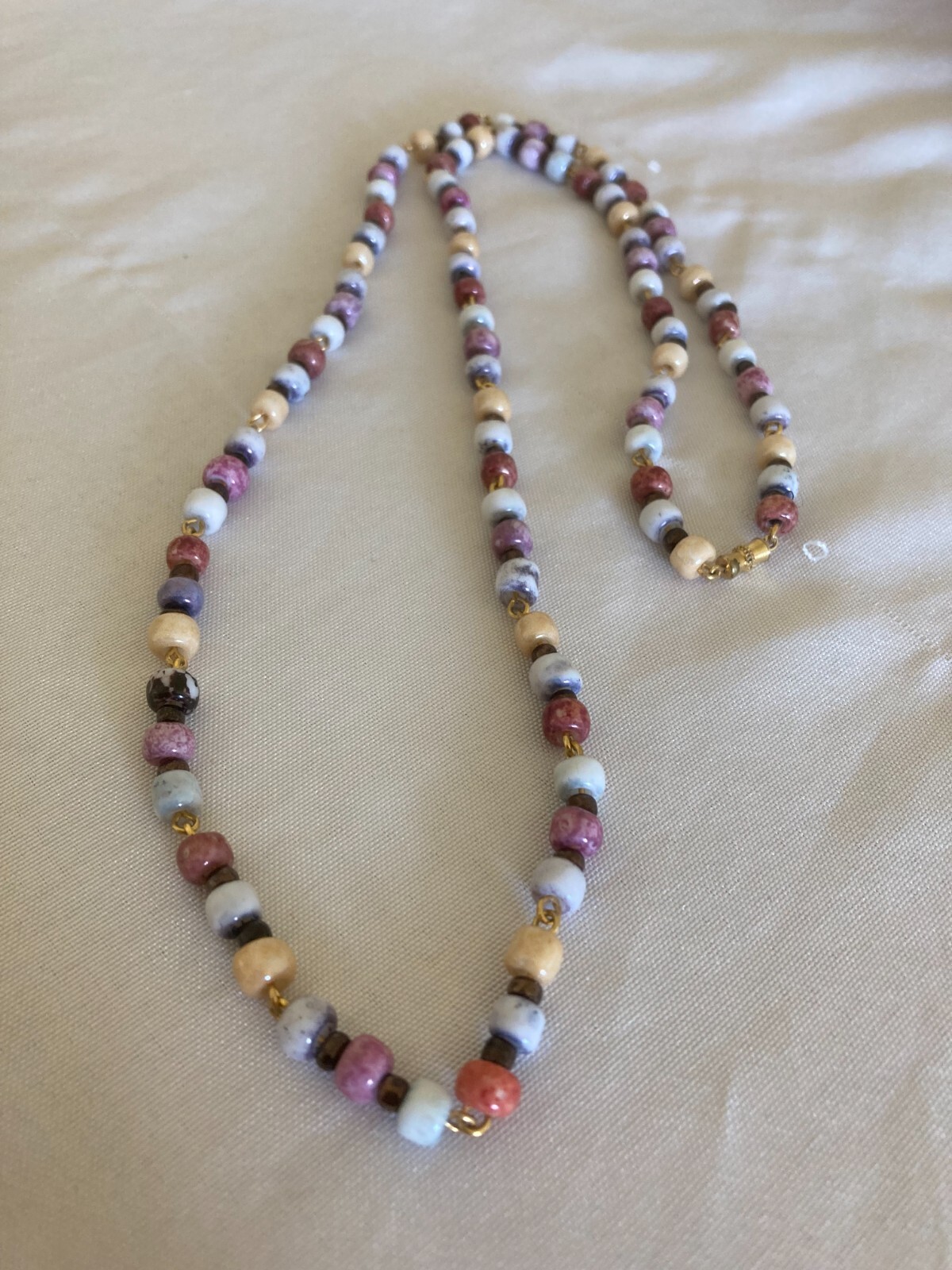 Vintage Multicolor Glass Bead Gold Tone Necklace – 19″