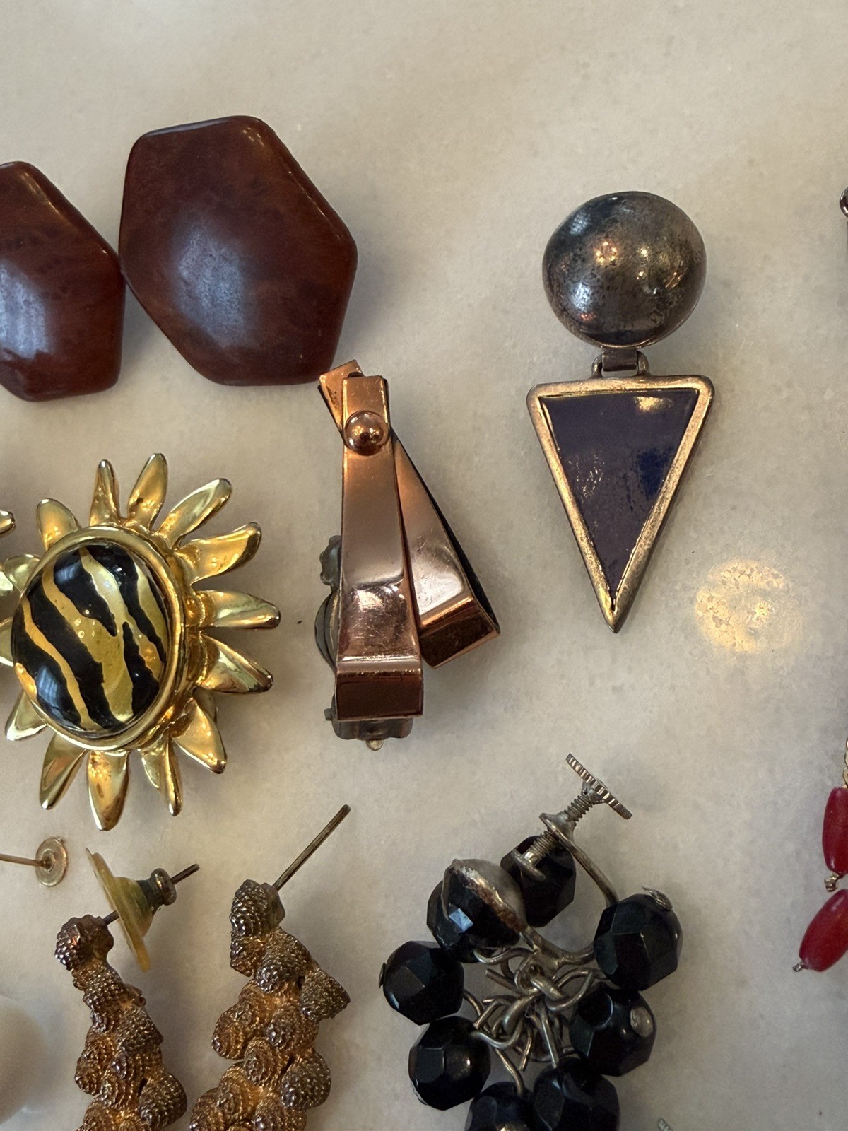 32 VTG Lot Earrings Craft Harvest Repair 1950s-1980s Some Signed, 1 silver