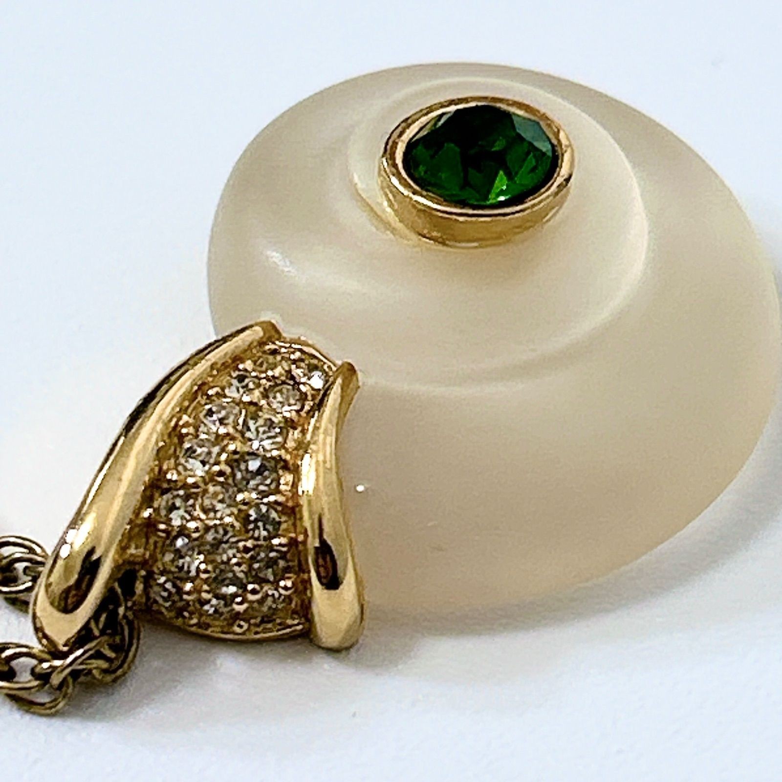 Givenchy Vintage Green Stone Snail Pendant CZ Necklace 45 to 52cm Auth