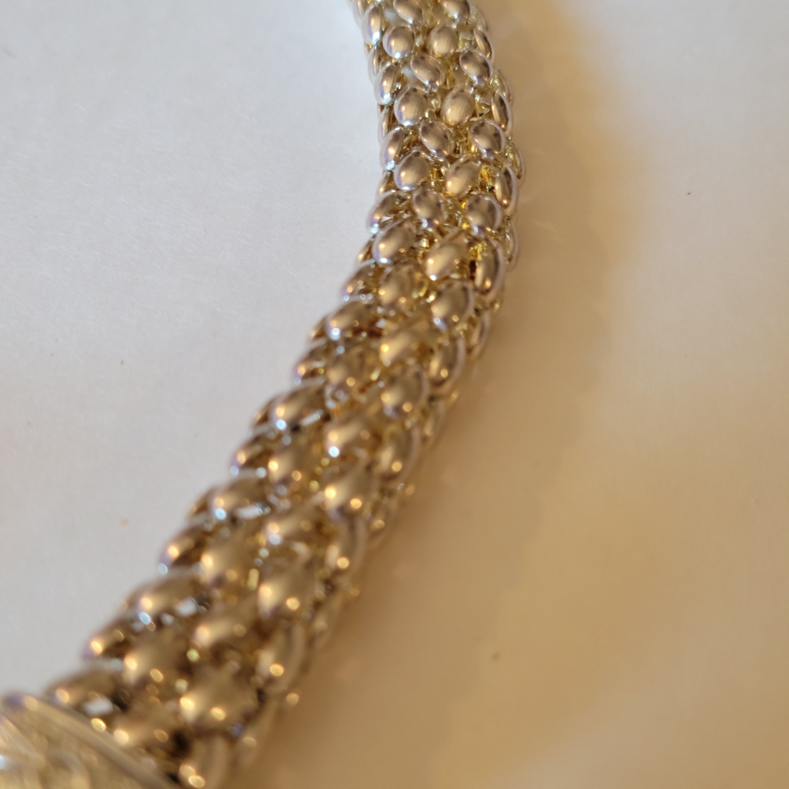 Vintage Silver Tone Popcorn Mesh Choker Necklace Magnetic Clasp Easy Wear 17″
