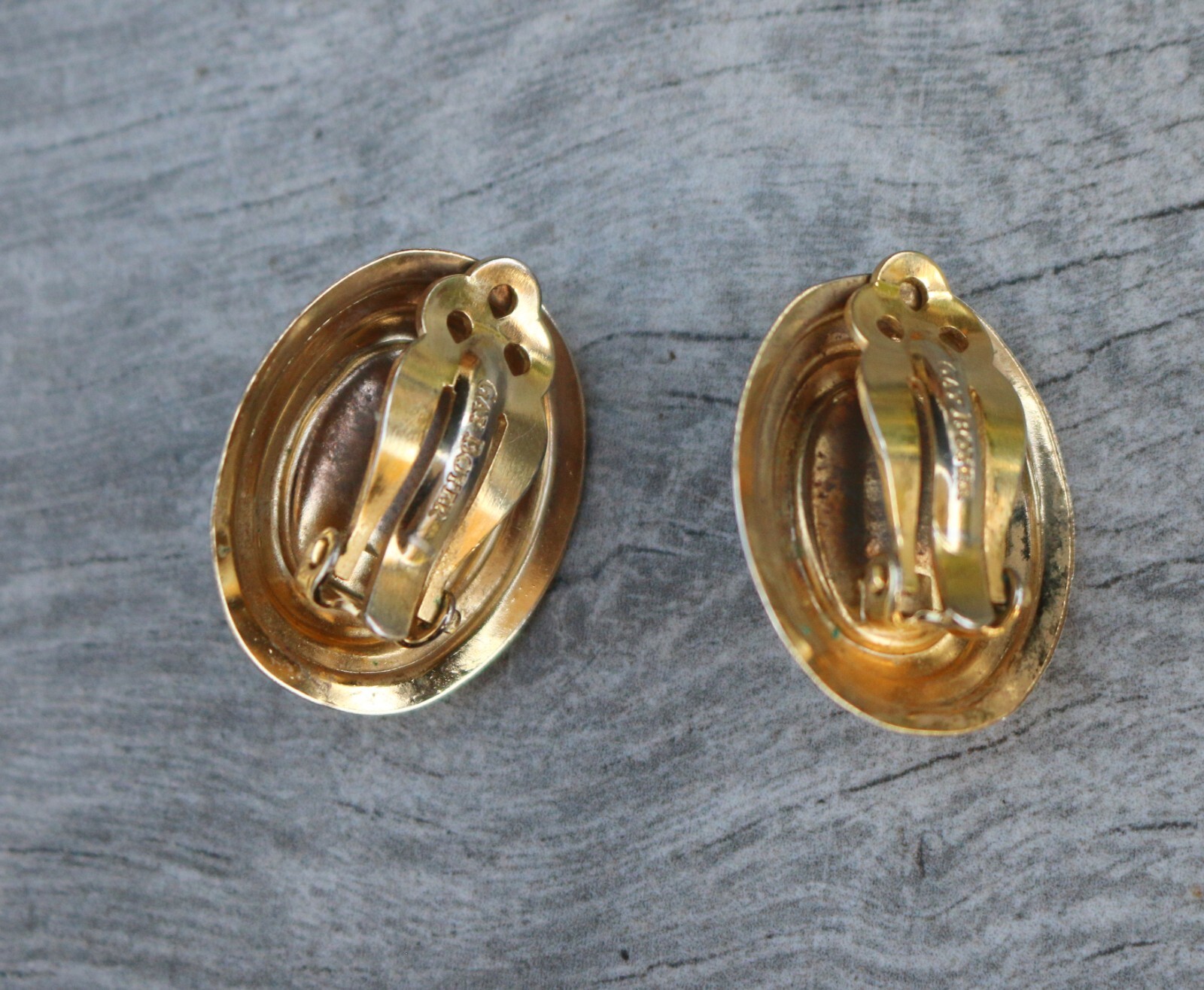 Vintage Gay Boyer Faux Blue Lapis Gold Tone Clip On Earrings