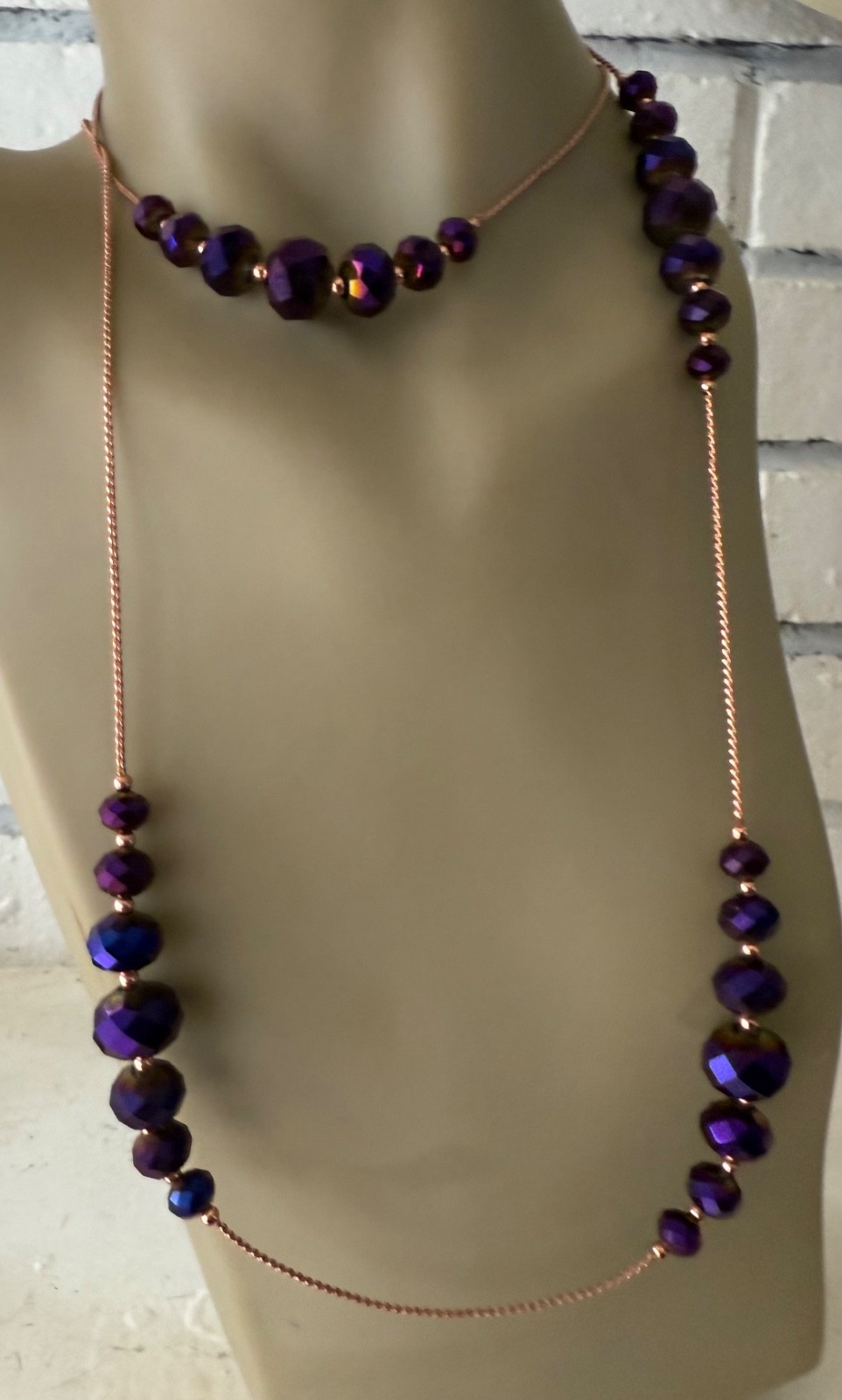 ESTATE ROSE GOLD PLATED PEACOCK PURPLE GLASS BEAD CHAIN NECKLACE 44″ SIGNED