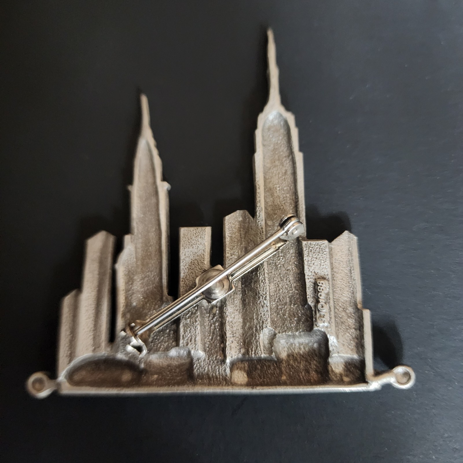 JJ NYC Skyline Brooch Empire State Chrysler Buildings Art Deco Pewter-Tone 1988