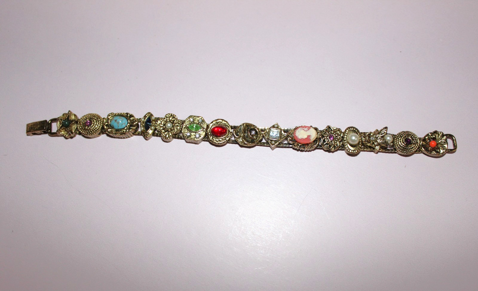 Vtg Slide Charm Bracelet Victorian Revival Rose Cameo Bee Gold Tone 7.5″