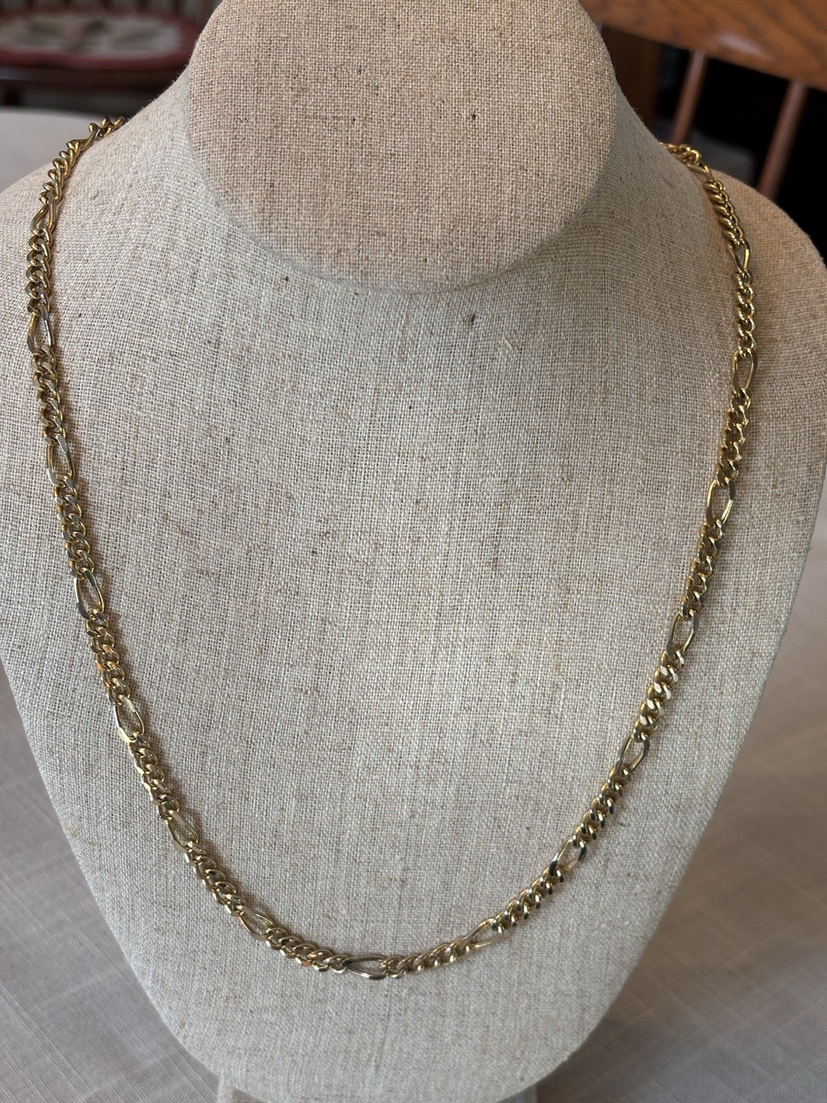 Vtg Gold Plate 24 Inch Figaro Chain Necklace Lobster Claw Clasp Excellent