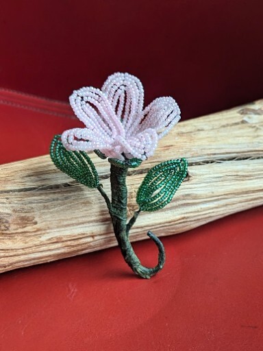 Vintage Handmade PINK Petal Seed Bead Flower Brooch 3¾” Pin GREEN Leaves Stem