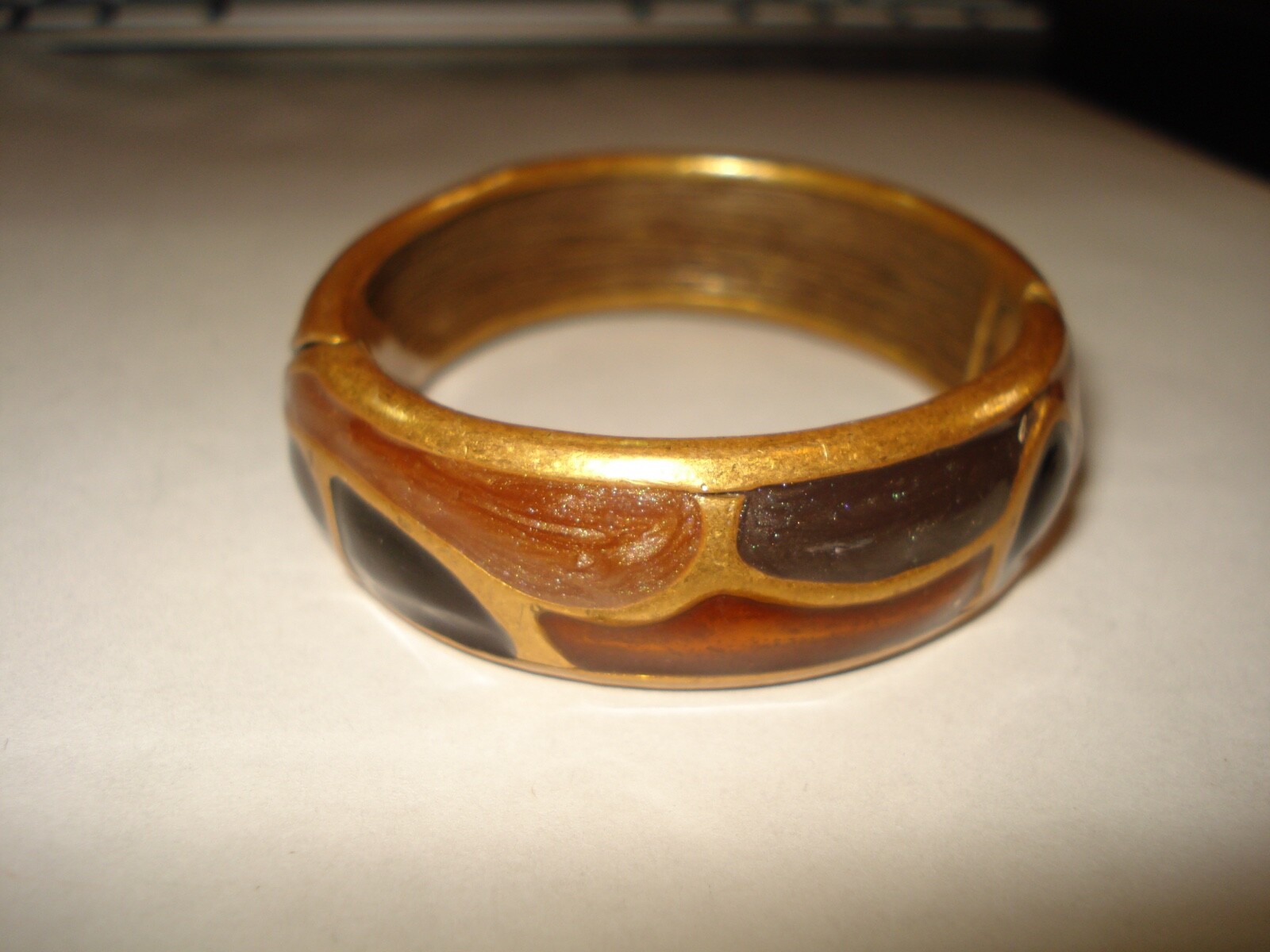 Vintage CHICOS Swirled Enamel -Shades of Brown Hinged Rhinestone Bracelet