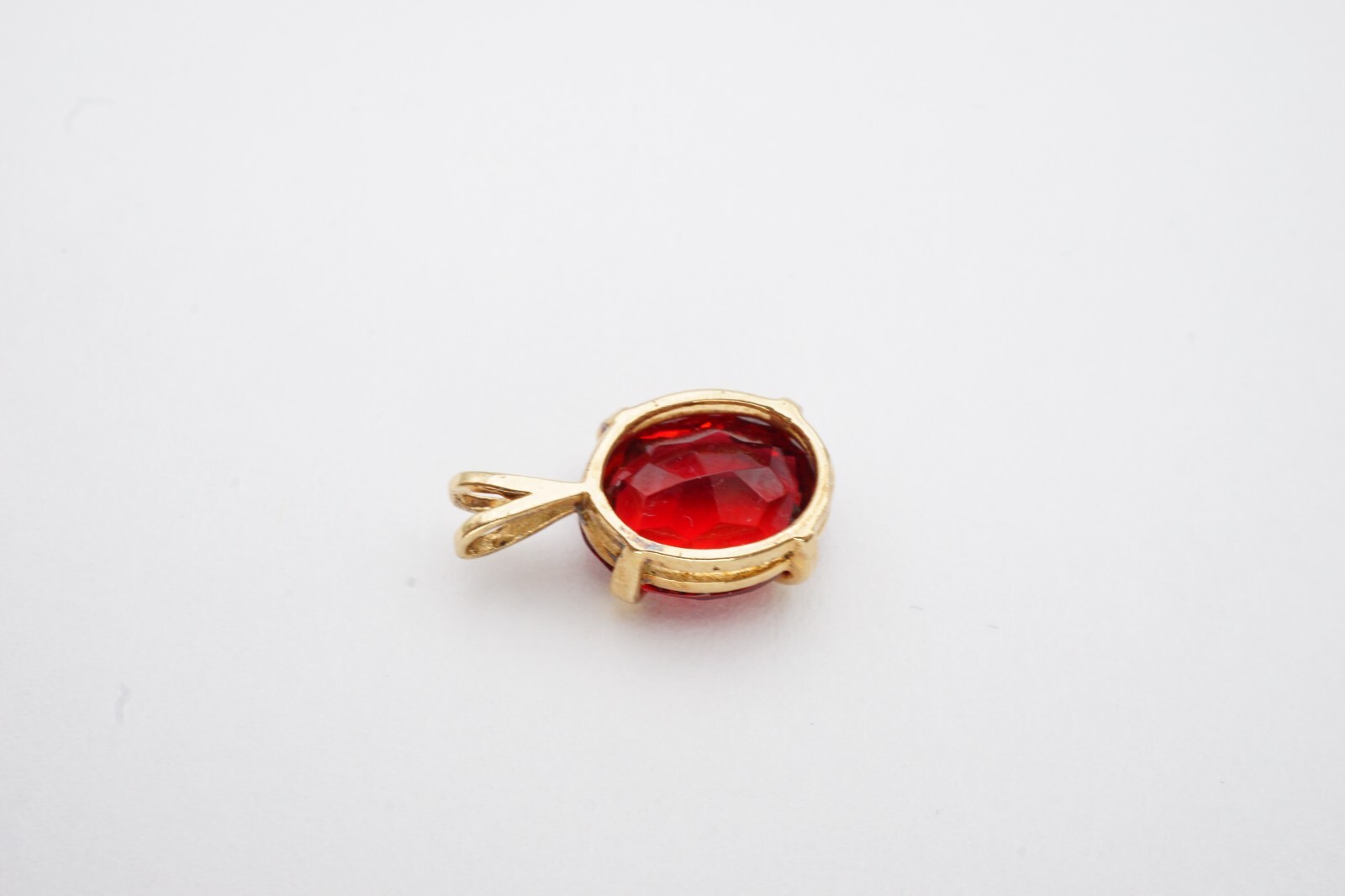 Vintage 10k Yellow Gold Red Glass Stone Pendant