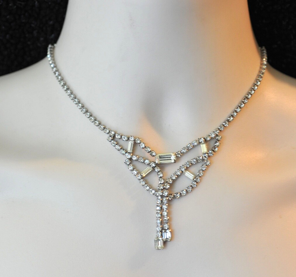 Vtg Rhinestone Necklace choker 15″ clear dangle drop classic GLAM RA2