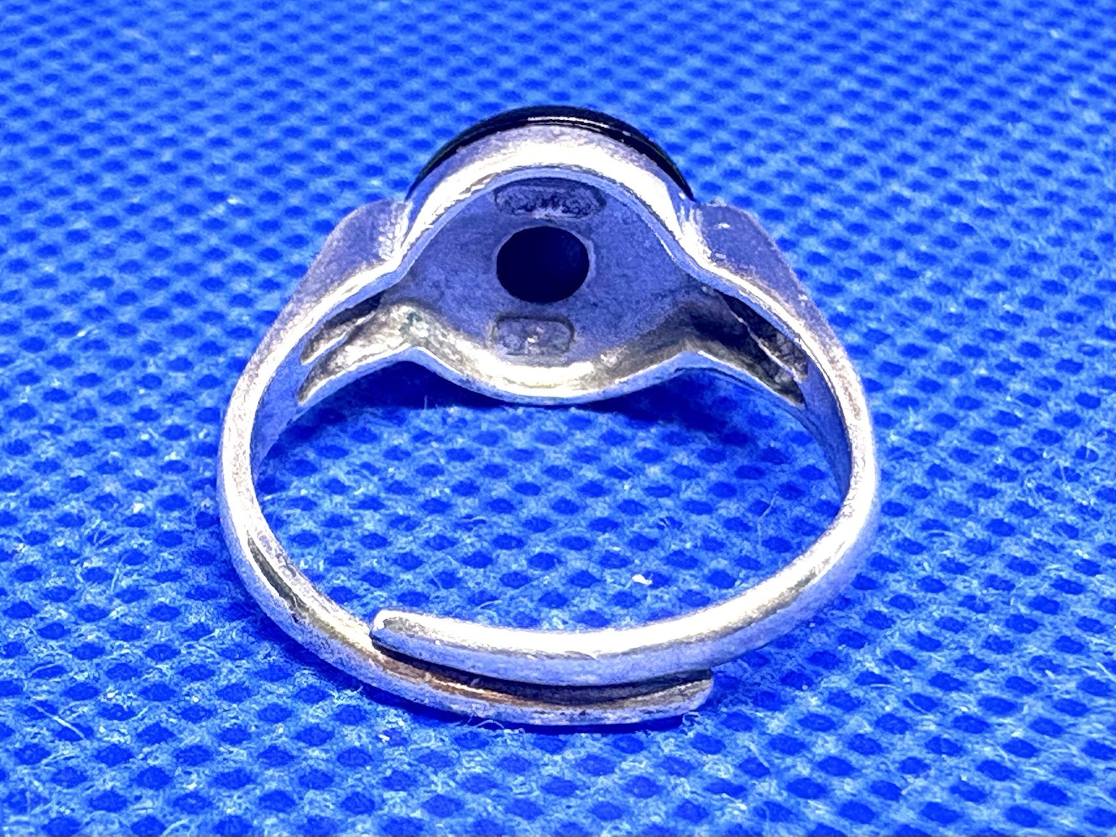 A18 Unique Adjustable 835 Silver Ring Size 7 est 1950s Black Onyx (925) Germany