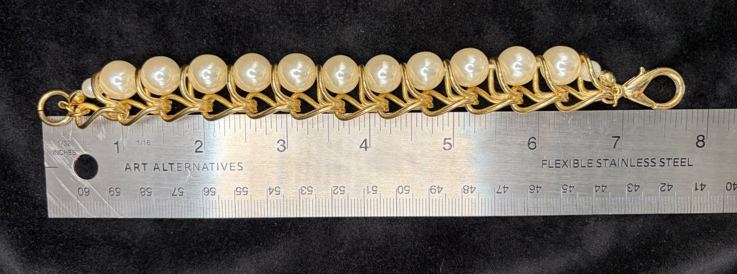 Vintage Modernist Gold Wire Wrapped Faux Pearl Bracelet | 11.4mm Statement 8″