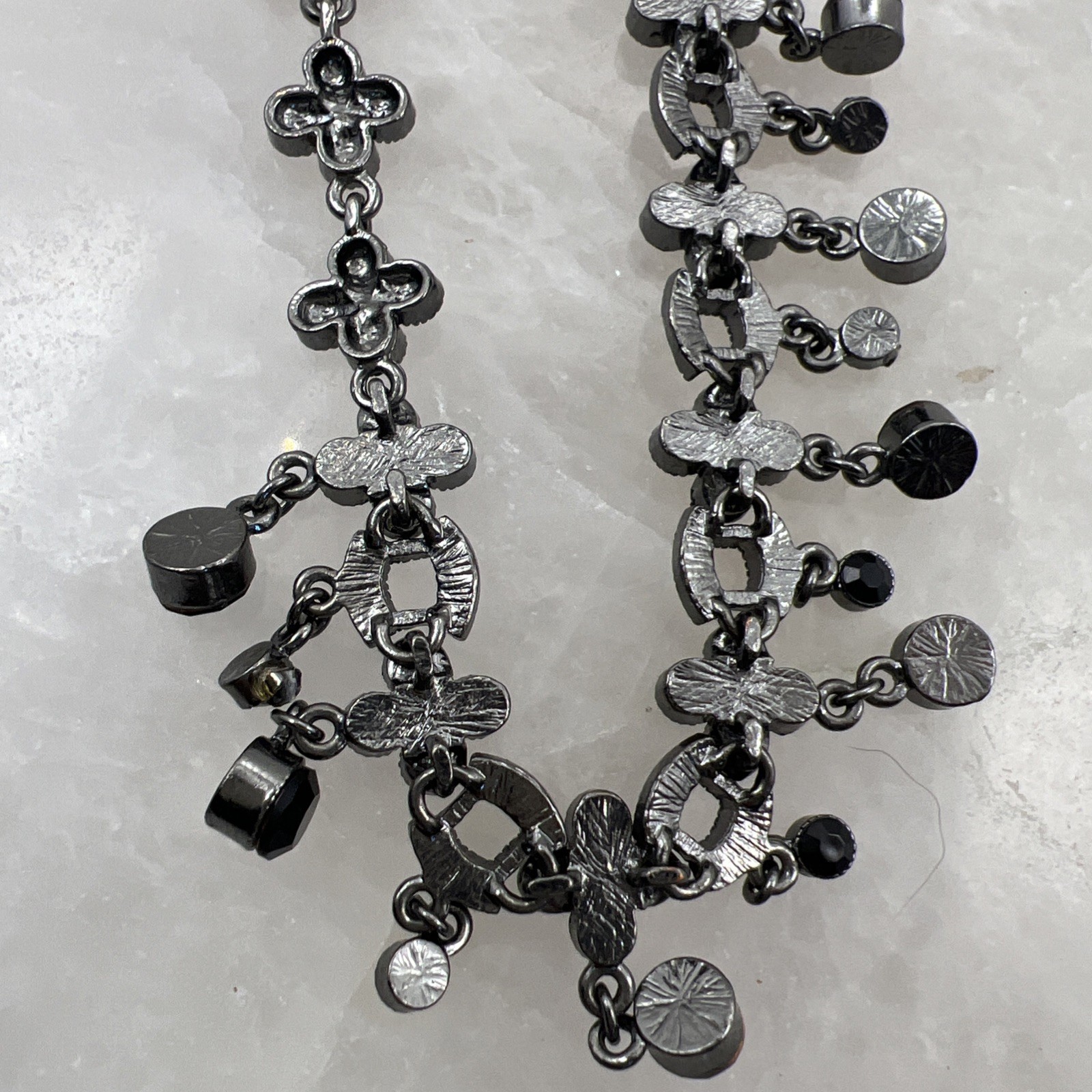 Vintage Avon 16″ Gunmetal Hematite Rhinestone Choker Necklace with 3″ Extender