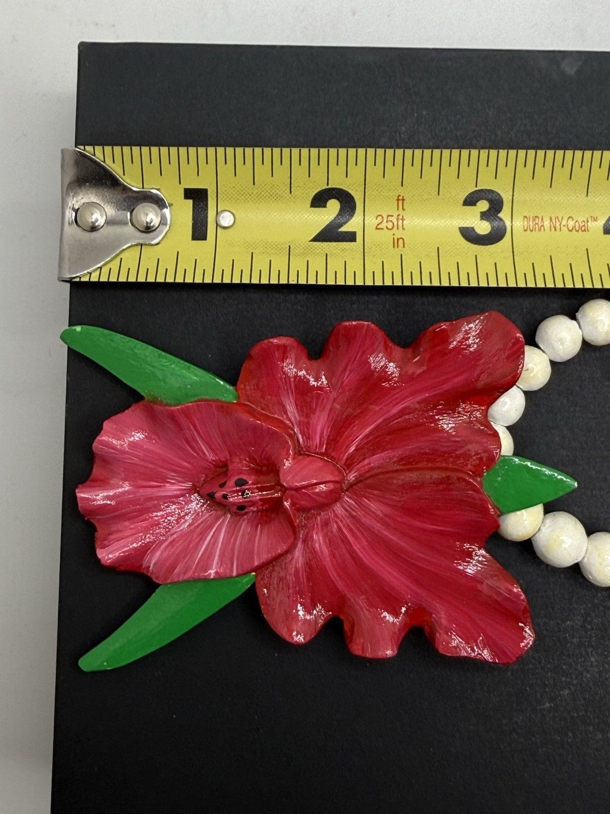 Vintage Hand-Carved Wood Orchid Necklace Tropical Flowers Red Cream Purple
