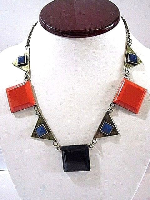 GOLD TONE PLATED METAL DESIGNER BRONZE TONE RESIN DECO STYLE COLLAR GEOMETRIC