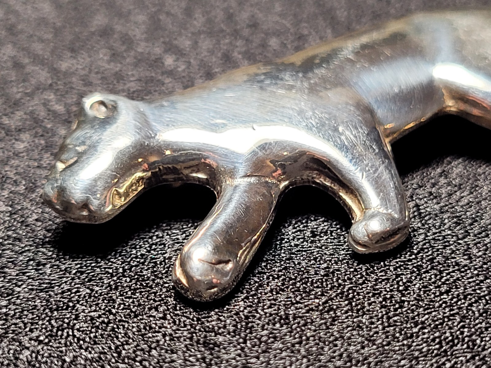 Leopard Brooch Pin Unknown Artist 970 Silver 7.1 Grams I-10055