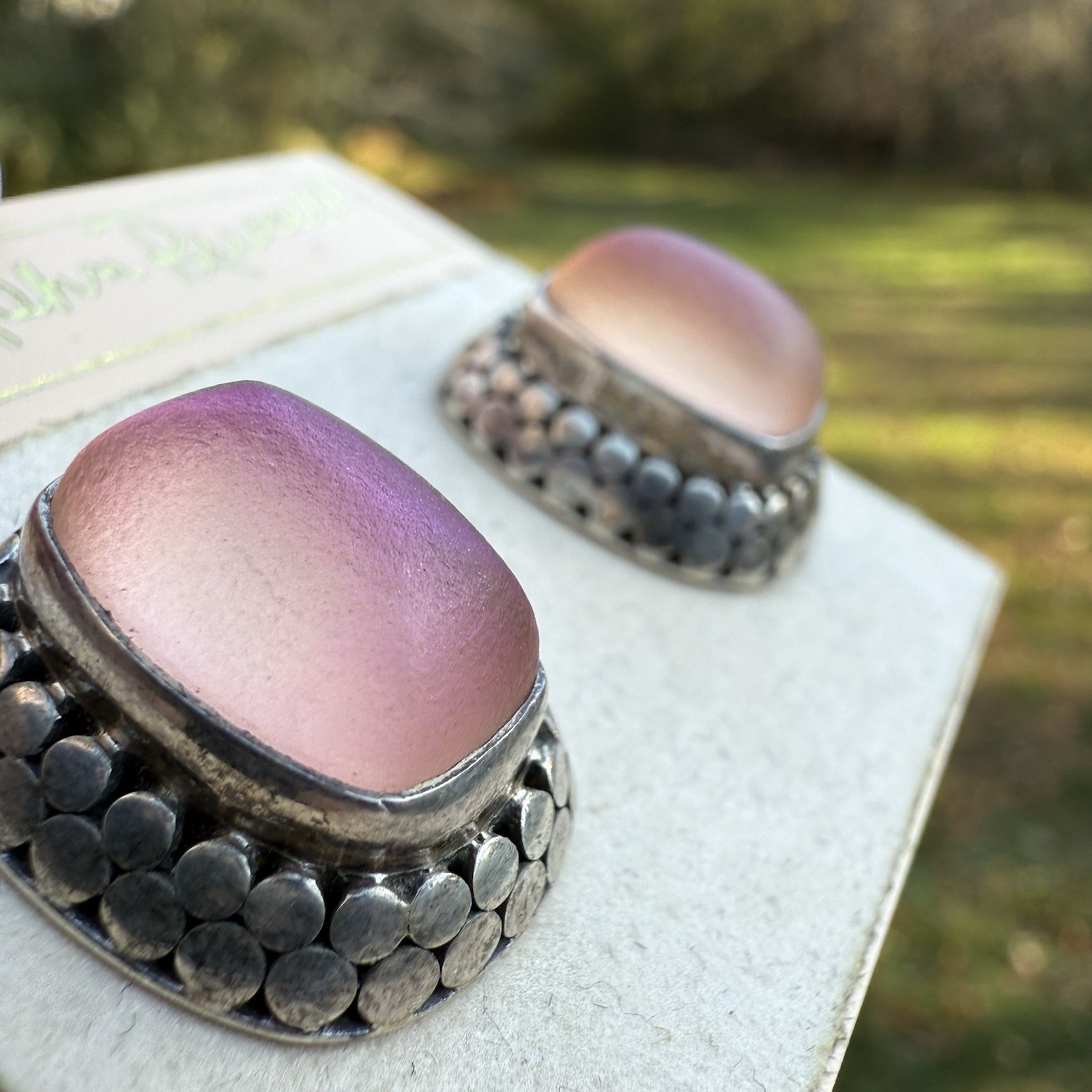 VTG Amy Kahn Russell Celestial Quartz Color Shift Sterling Clip Earrings Pink