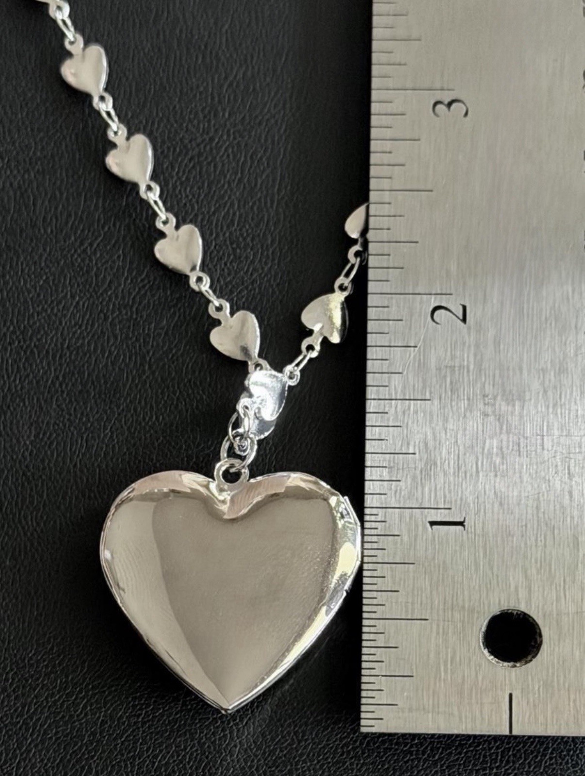 Vintage-Style Engraved Silver Heart Locket w/Tiny Hearts Link Chain 🩶