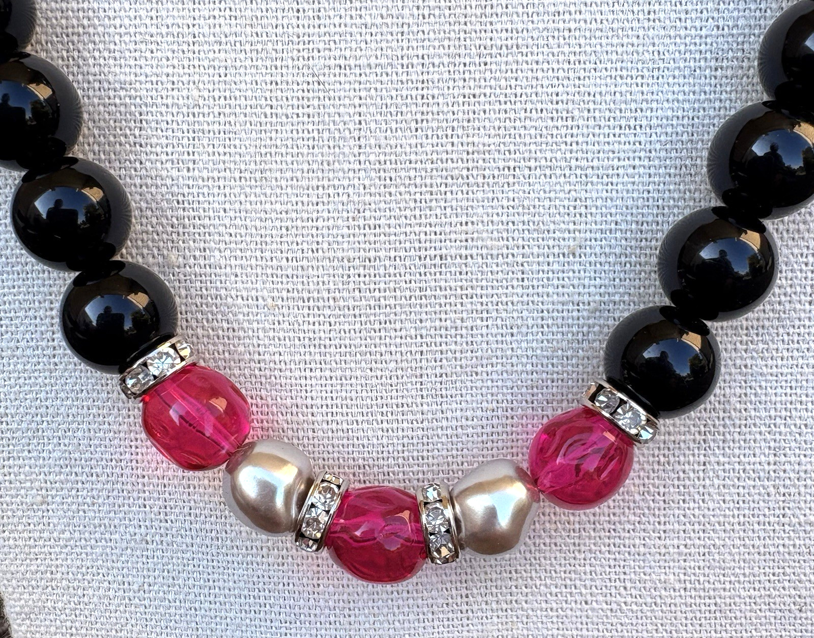 Vintage Joan Rivers Acrylic Necklace Black Fuchsia Pink Crystal Silver Tone 33″