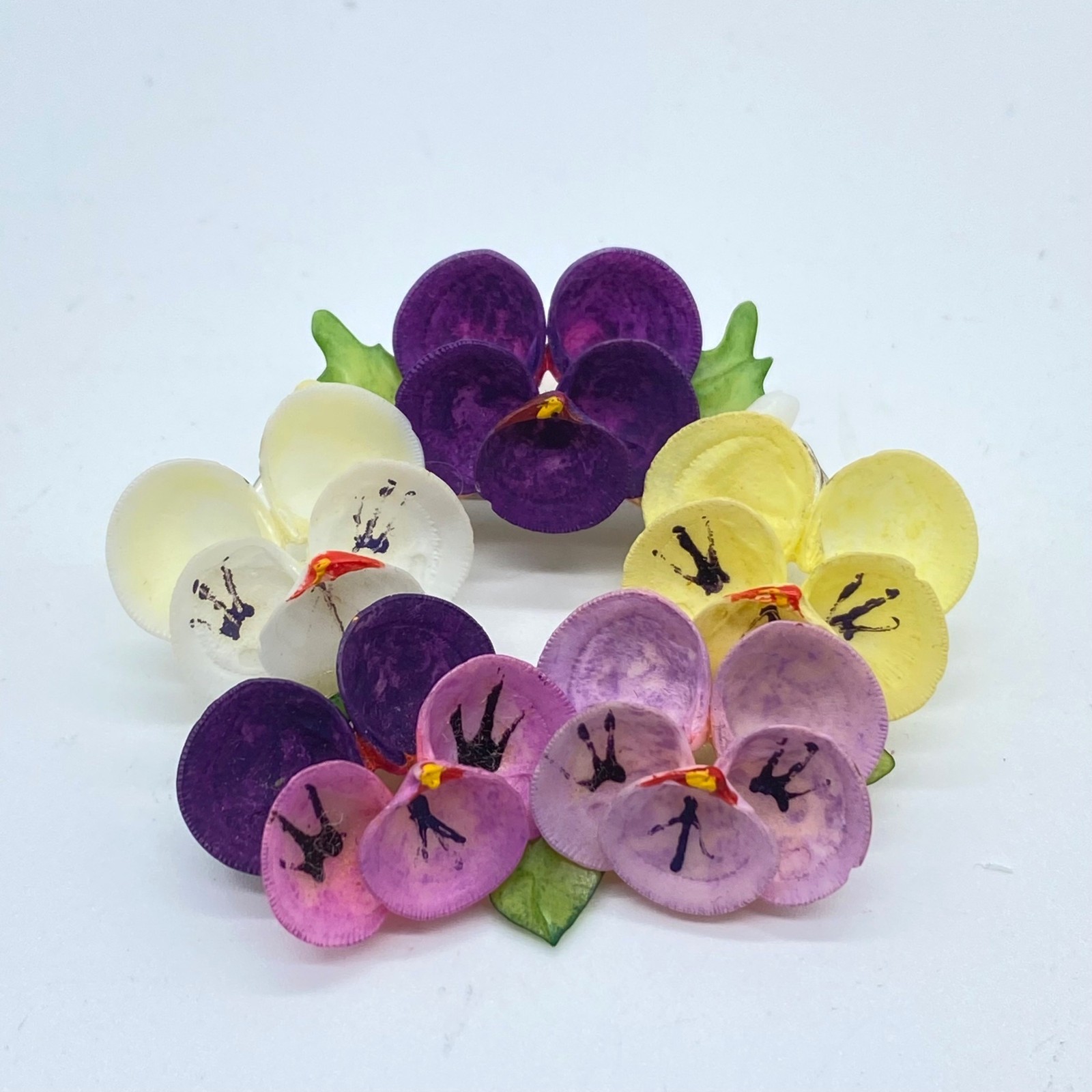 Vintage Shell Pansy Brooch Spring Multi Color Hand Painted Pastel